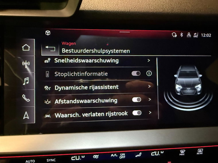 Vehicle Image 39