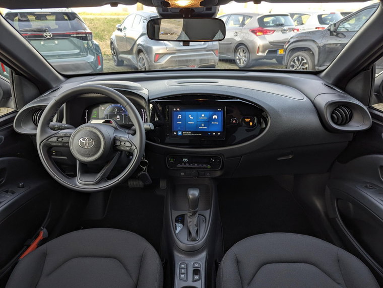 Vehicle Image 3