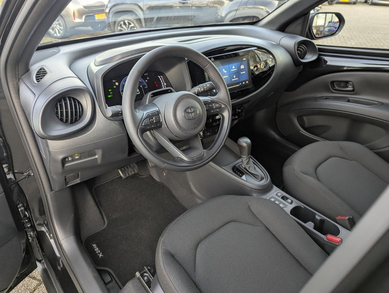 Vehicle Image 20