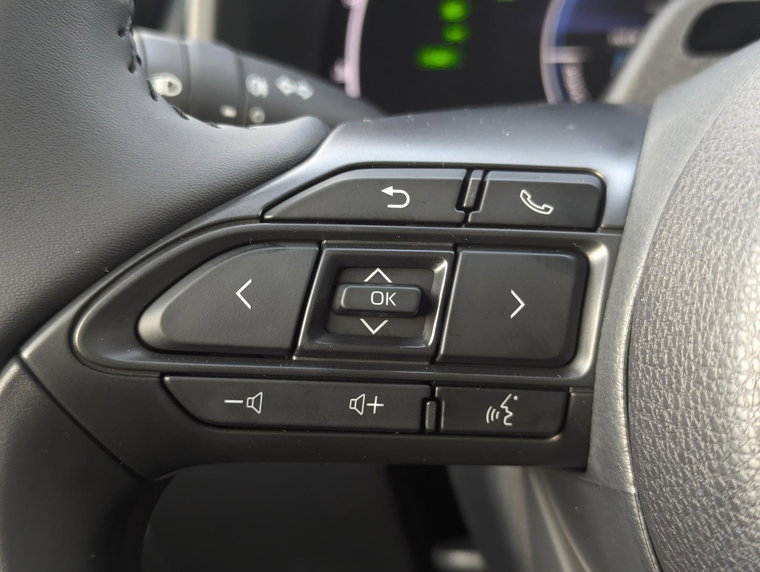 Vehicle Image 26