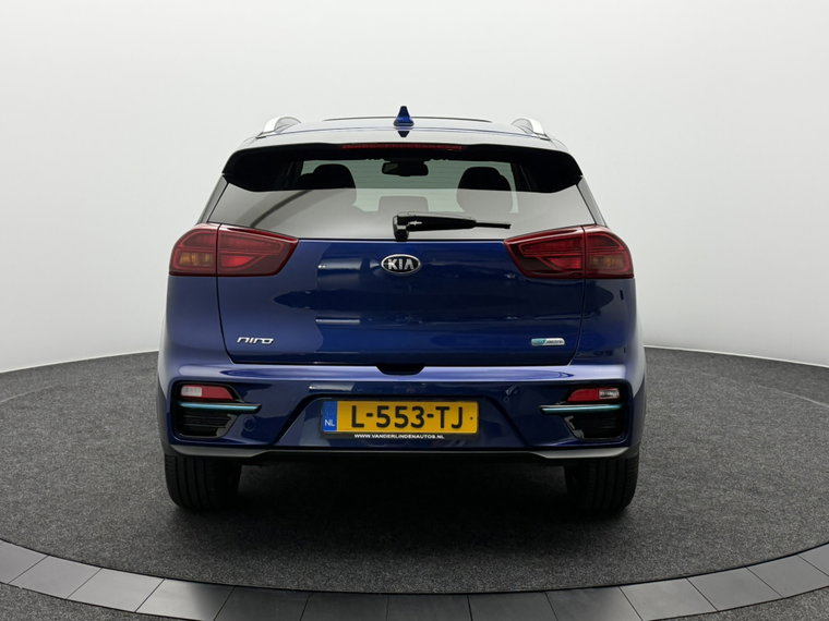 Vehicle Image 28