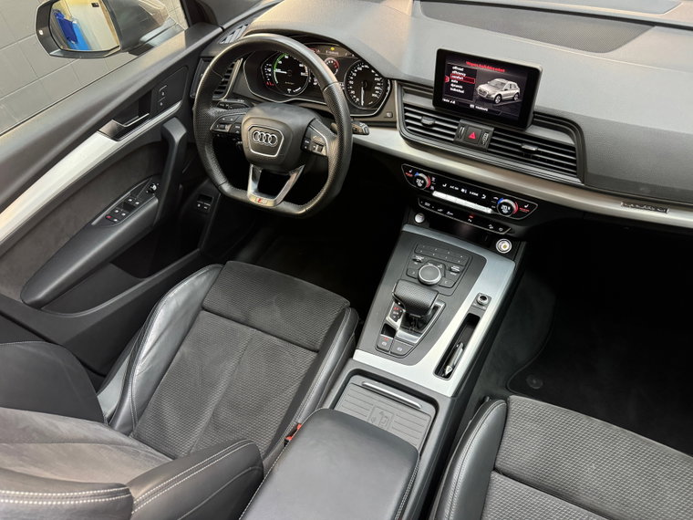 Vehicle Image 36