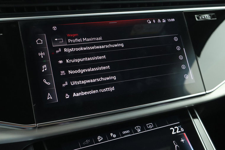 Vehicle Image 40