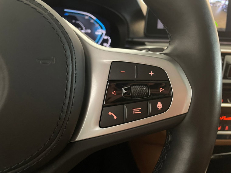 Vehicle Image 36
