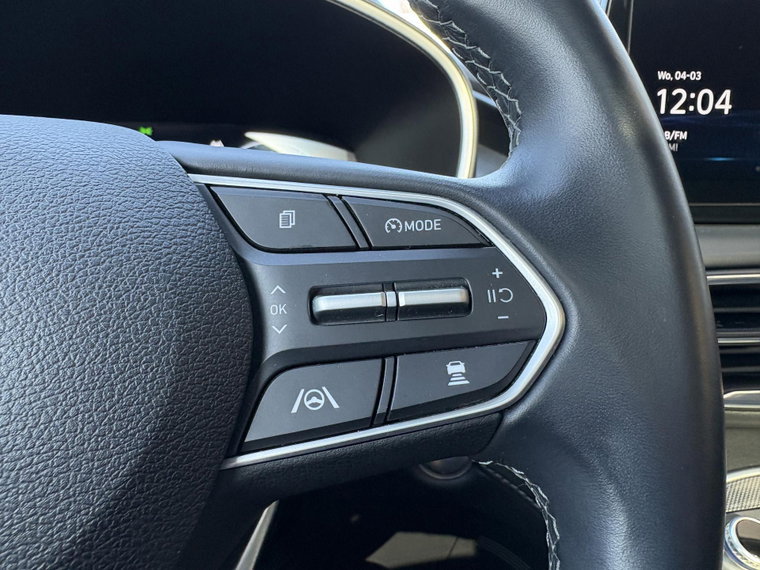 Vehicle Image 32