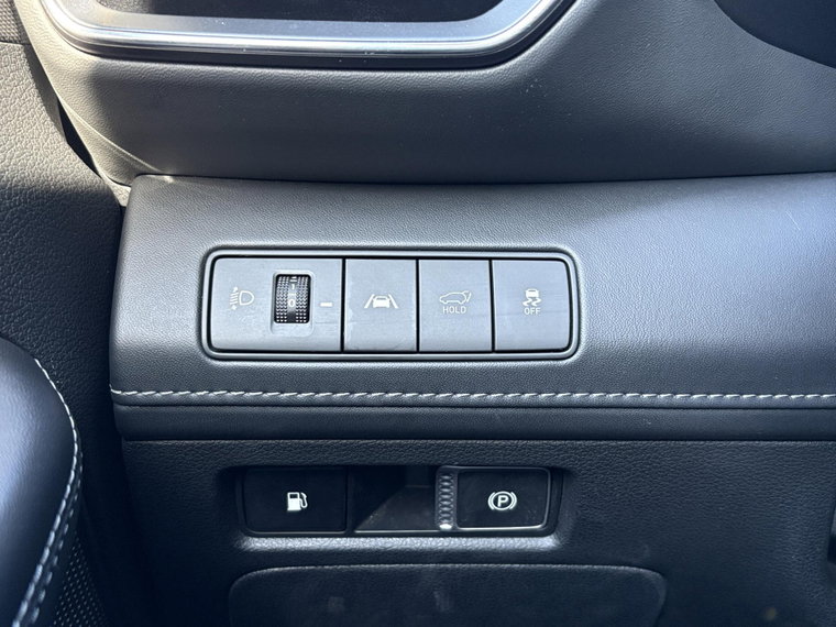Vehicle Image 35