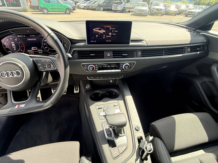 Vehicle Image 30