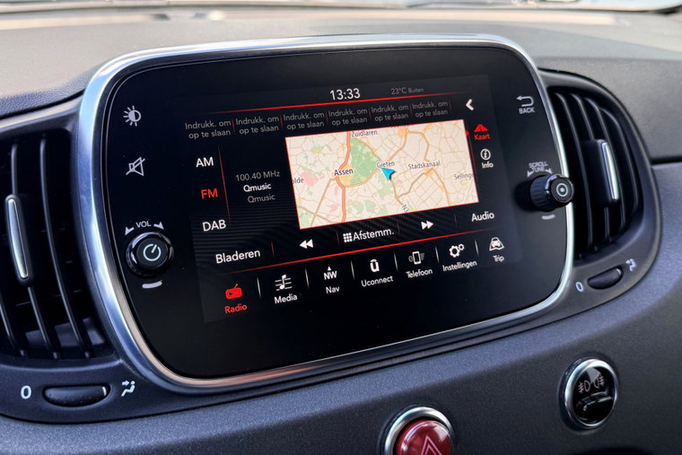 Vehicle Image 21