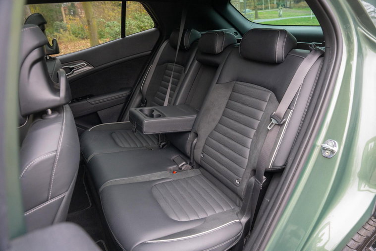 Vehicle Image 40