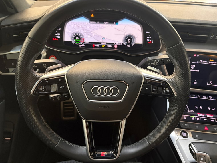 Vehicle Image 32