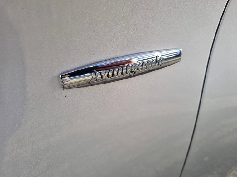 Vehicle Image 24