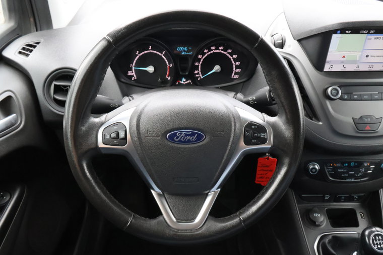 Vehicle Image 17