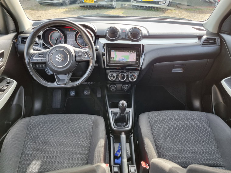 Vehicle Image 22