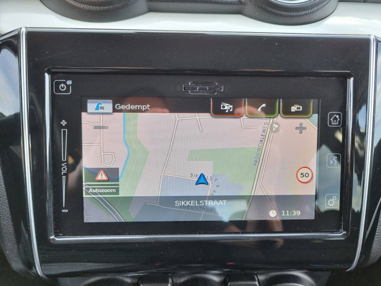 Vehicle Image 38