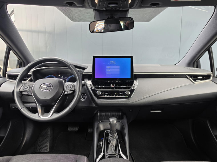 Vehicle Image 13