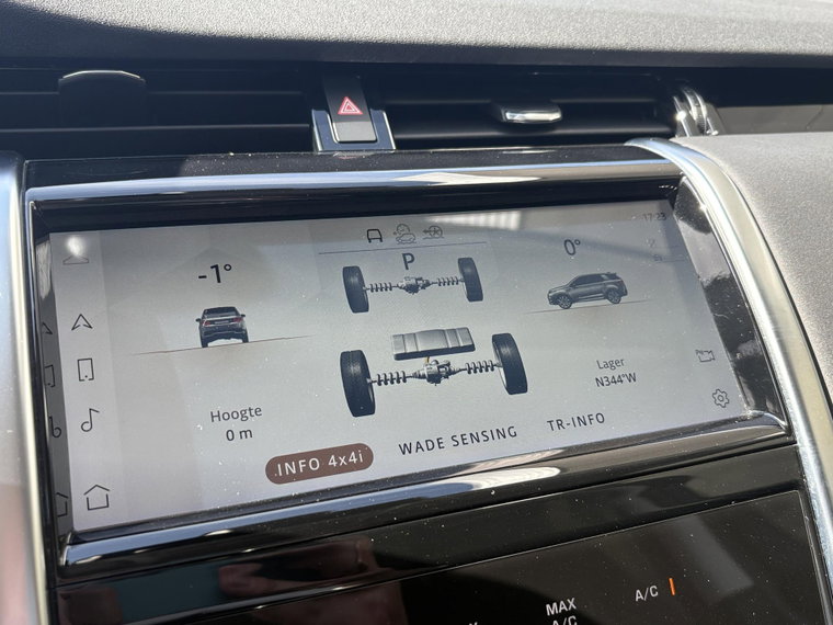 Vehicle Image 35