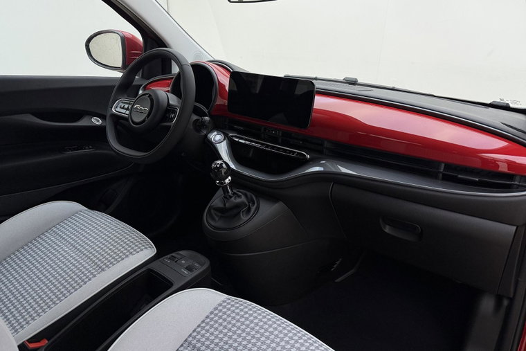 Vehicle Image 13