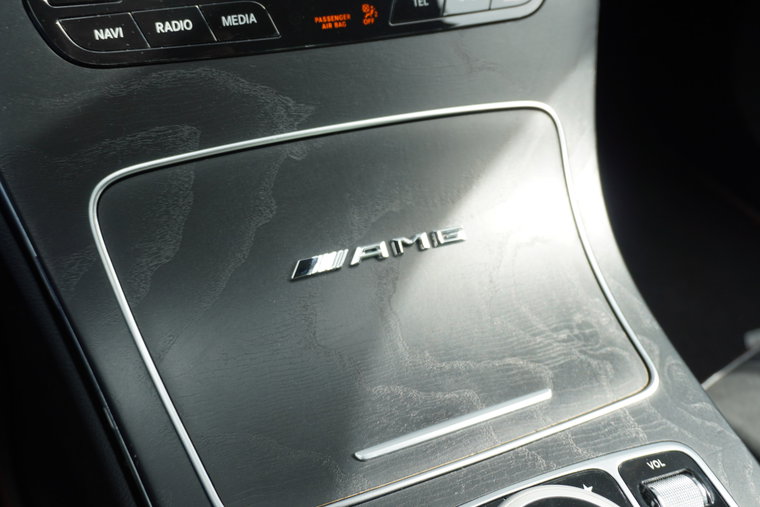 Vehicle Image 35