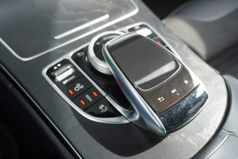 Vehicle Image 36