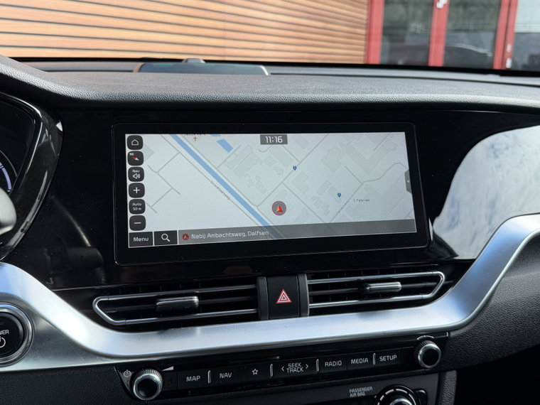 Vehicle Image 38