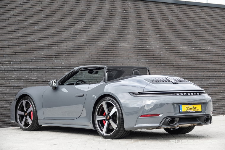 Vehicle Image 22
