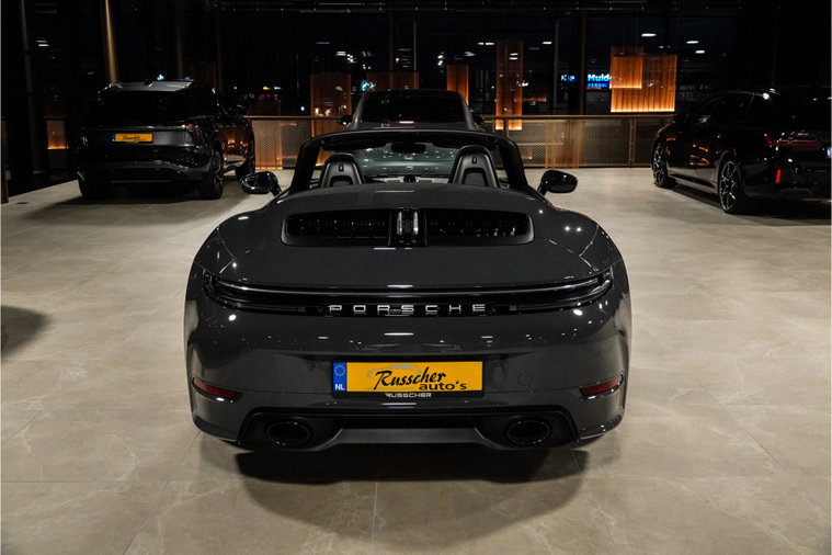 Vehicle Image 52
