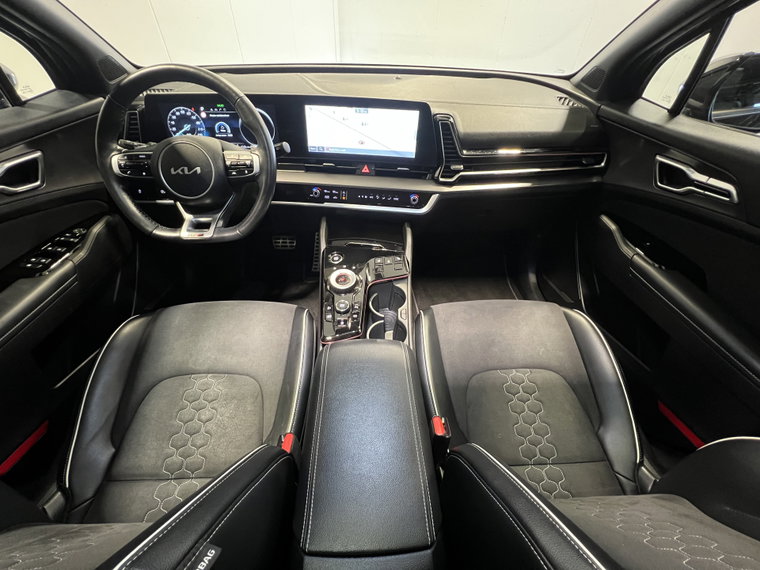 Vehicle Image 37