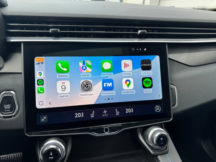 Vehicle Image 16