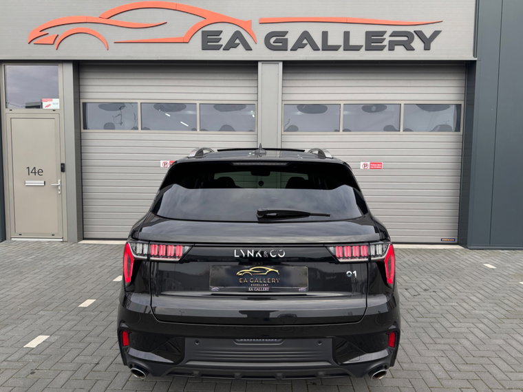 Vehicle Image 23