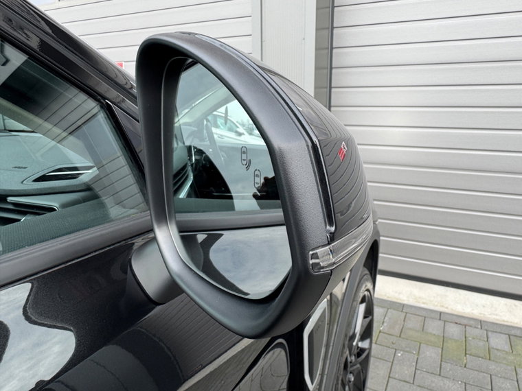 Vehicle Image 27