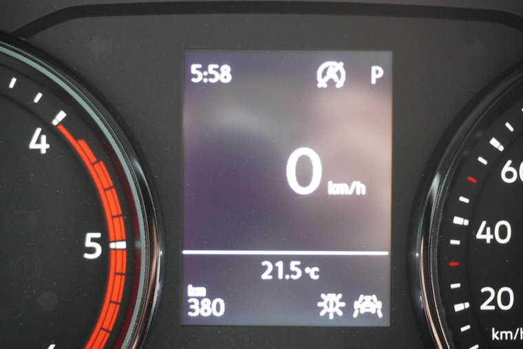 Vehicle Image 12
