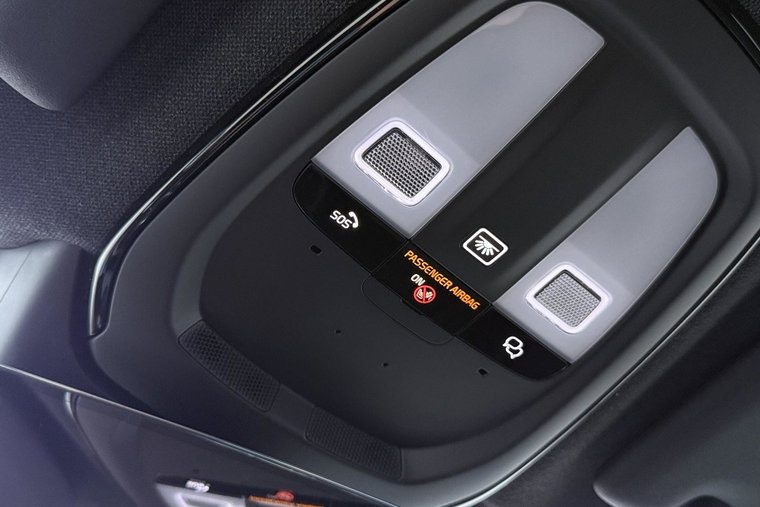 Vehicle Image 32