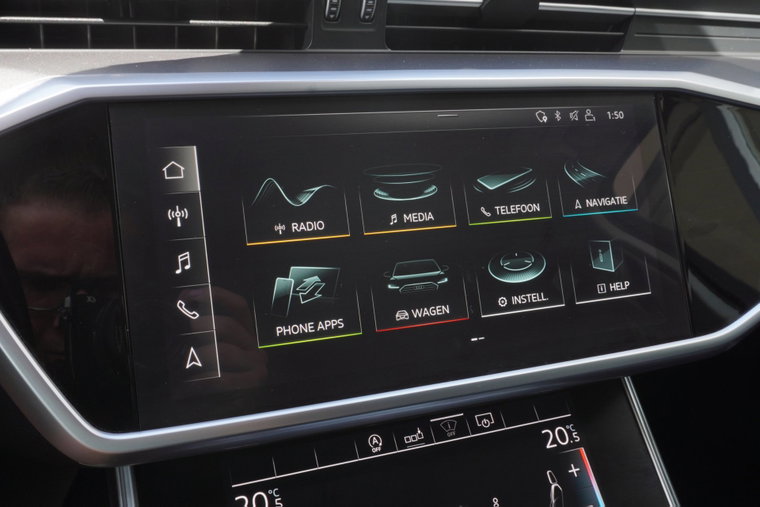 Vehicle Image 30