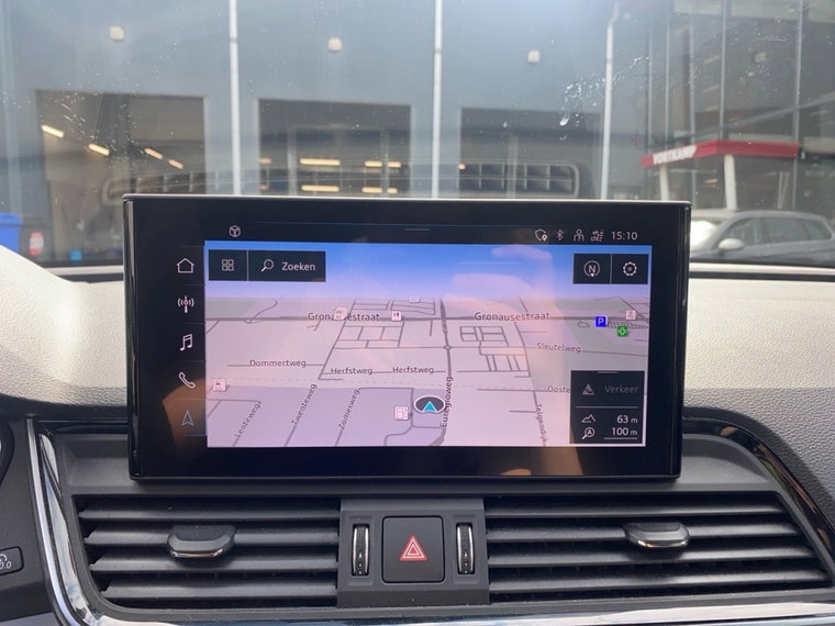 Vehicle Image 19