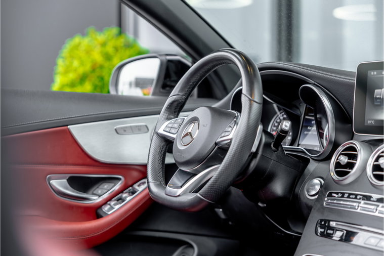 Vehicle Image 11