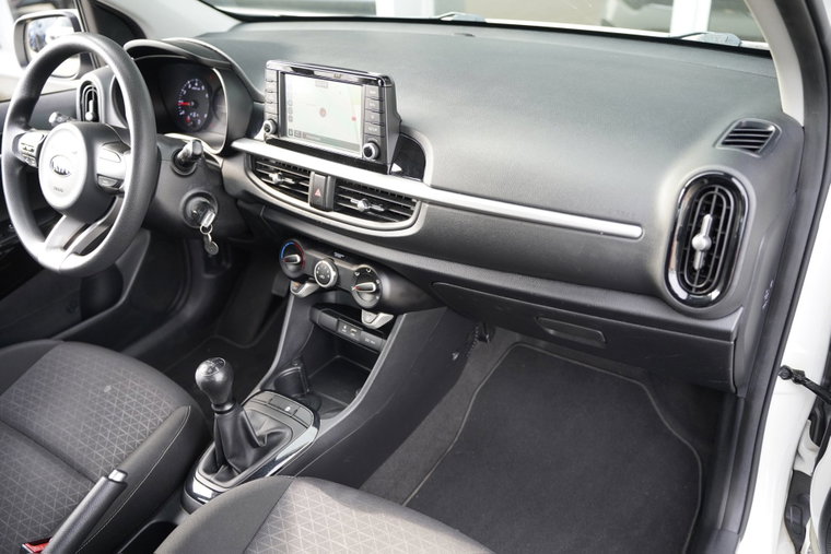 Vehicle Image 19