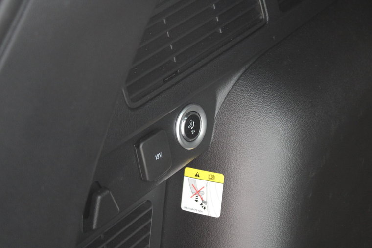 Vehicle Image 37