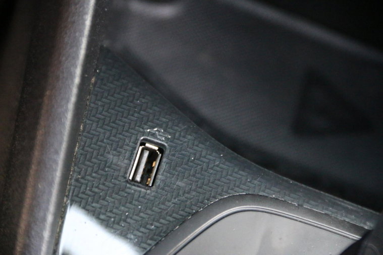 Vehicle Image 19