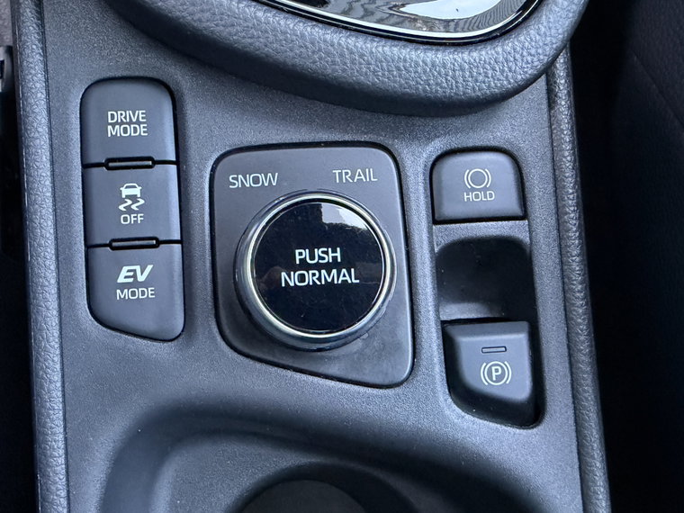Vehicle Image 35