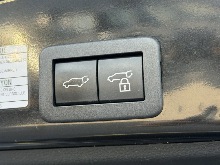 Vehicle Image 37