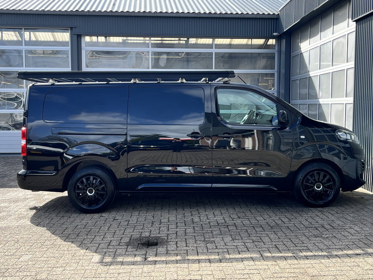 Vehicle Image 27