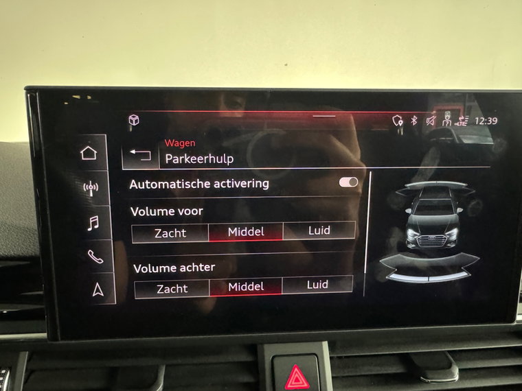 Vehicle Image 30