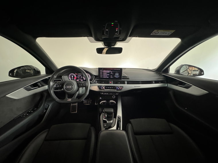Vehicle Image 37