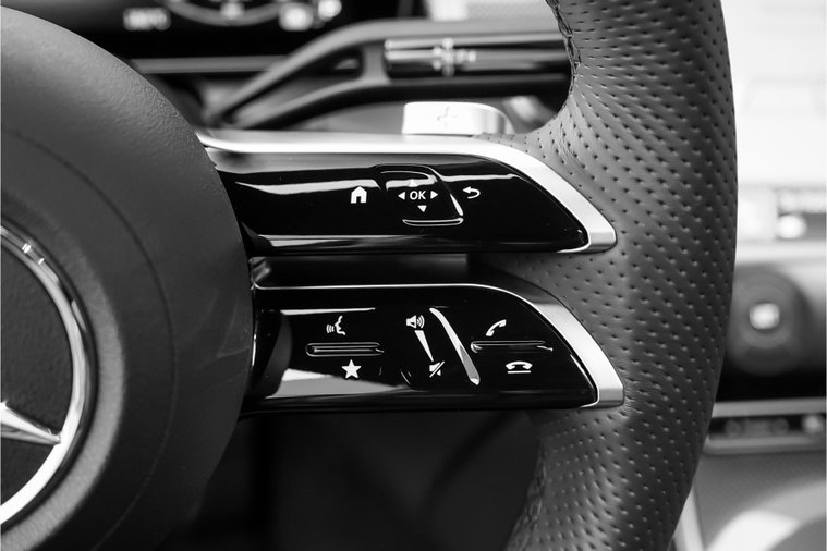 Vehicle Image 40