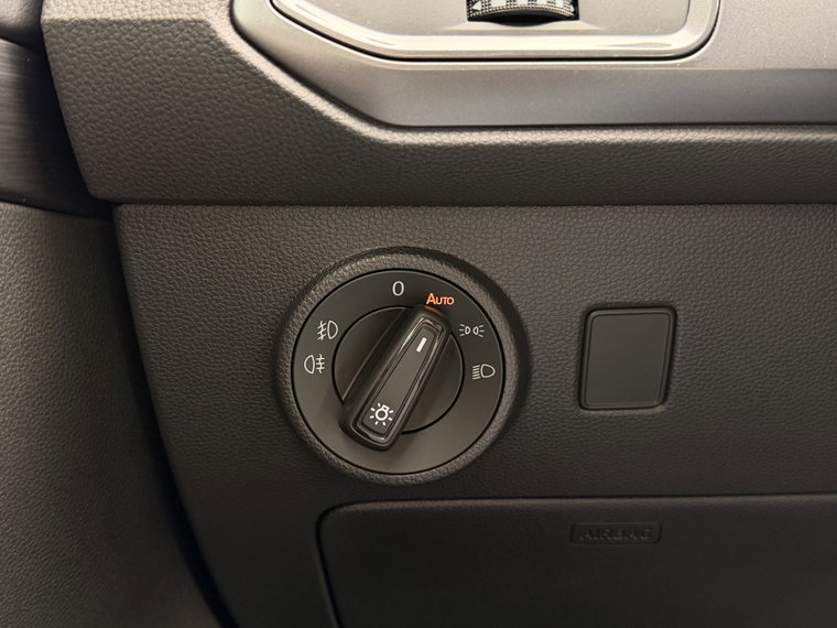 Vehicle Image 39