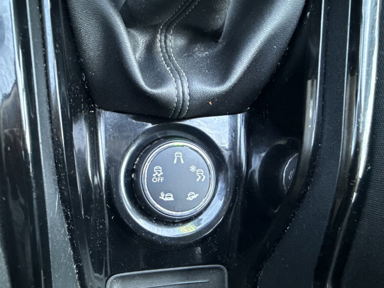 Vehicle Image 40
