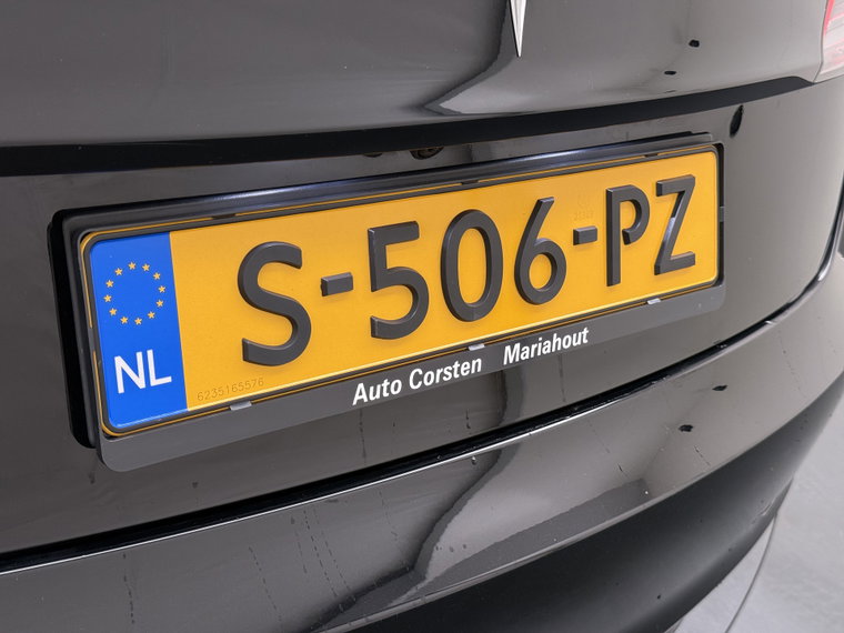 Vehicle Image 40