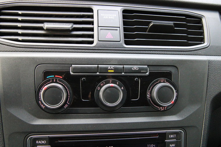 Vehicle Image 27