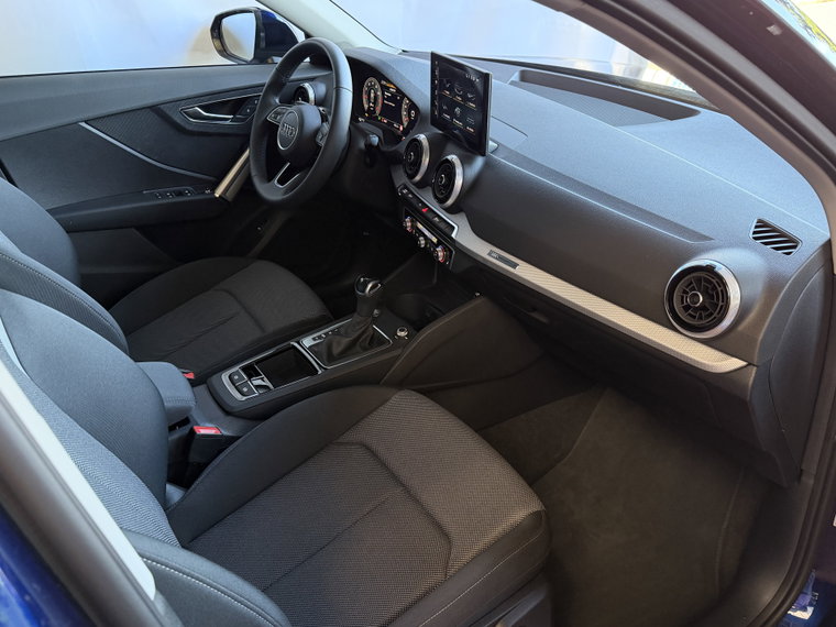 Vehicle Image 31