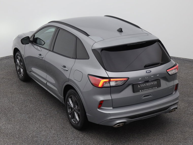 Vehicle Image 25